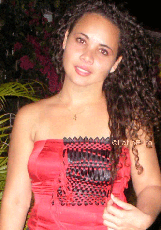 Date this hard body Brazil girl Renata from PAULISTA B5626
