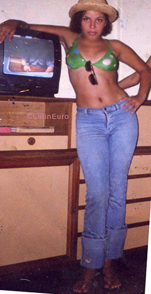 Date this georgeous Brazil girl Aline from CONTAGEM B5630