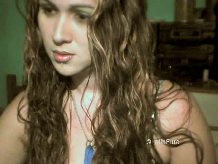 Date this delightful Brazil girl Rosy from JABOTICABAL B5657