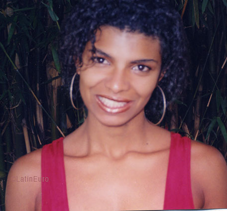 Date this hard body Brazil girl Sandra from SAO PAULO B5679