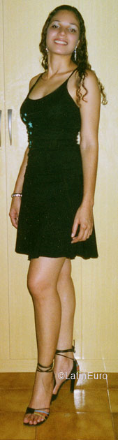 Date this beautiful Brazil girl Debora from PORTO VELHO B5957