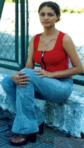 Date this sensual Brazil girl Francisca from FORTALEZA B6073