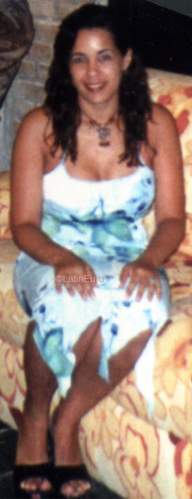 Date this attractive Brazil girl Ligia from SAO BERNARDO DO CAMPO B6074
