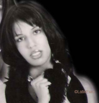 Date this voluptuous Brazil girl Mulata from SETE LAGOAS B6102