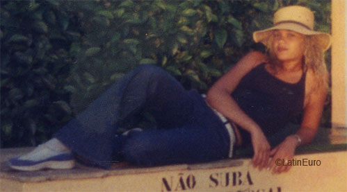 Date this funny Brazil girl Fernanda from CAMPINAS B6217