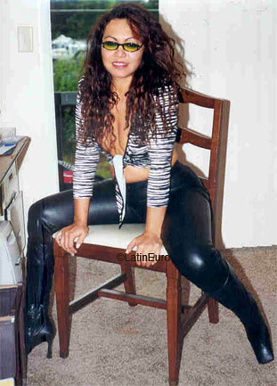 Date this voluptuous Brazil girl Maria from FORTALEZA BR9520
