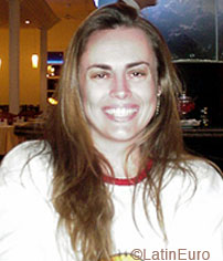 Date this nice looking Brazil girl Renata from AMERICANA B6609