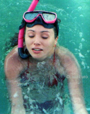 Date this passionate Brazil girl Nivea from FORTALEZA B6661