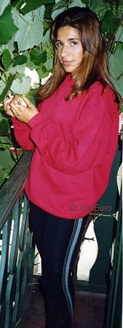 Date this hot Brazil girl Flavia from SAO PAULO B6669