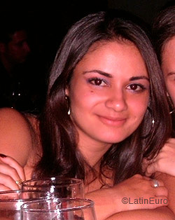 Date this voluptuous Brazil girl Danielly from ANAPOLIS B6677