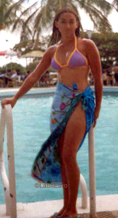Date this beautiful Brazil girl Walderlandia from  B6687