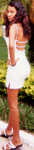 Date this lovely Brazil girl Laudiceia from JARDIM B6736