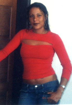 Date this pretty Brazil girl Vanessa from BELO HORIZONTE B6800