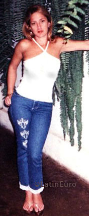 Date this tall Brazil girl Ledimara from BAMBUI B6860