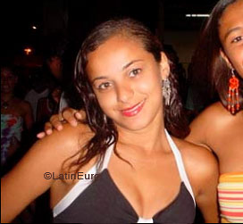 Date this stunning Brazil girl Cristina from FEIRA DE SANTANA B6958