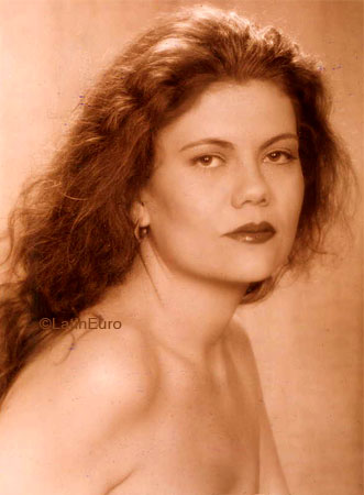 Date this exotic Brazil girl Miriam from PAINS B6959