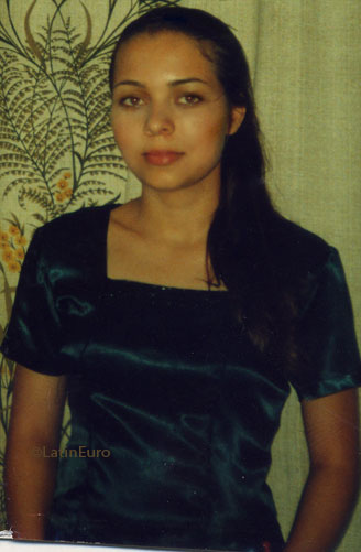 Date this gorgeous Brazil girl Elizangela from SAO PAULO B7001