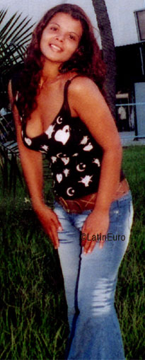 Date this sultry Brazil girl Veronica from CARPINA B7022