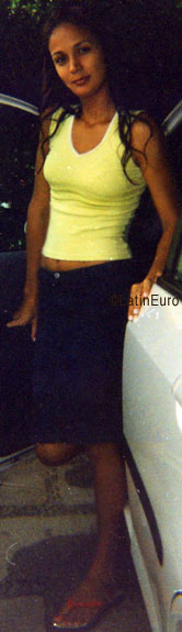 Date this gorgeous Brazil girl Helenice from SALVADOR B7025