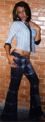 Date this charming Brazil girl Patricia from CAPETINGA B7066