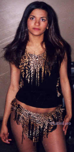 Date this hot Brazil girl Ellen from MANAUS B7176