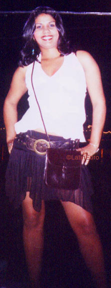 Date this tall Brazil girl Auri from RECIFE B7219