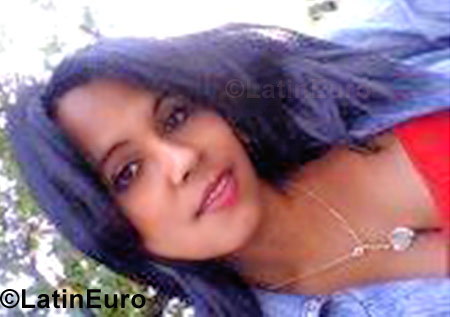 Date this voluptuous Brazil girl Bejanira from Paulo Afonso B731