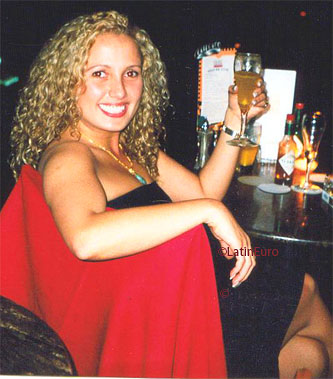 Date this foxy Brazil girl Demilse from RIO DE JANEIRO B7339