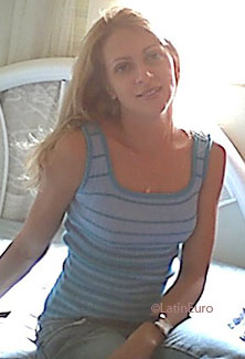 Date this cute Brazil girl Lourdes from SOROCABA B7371
