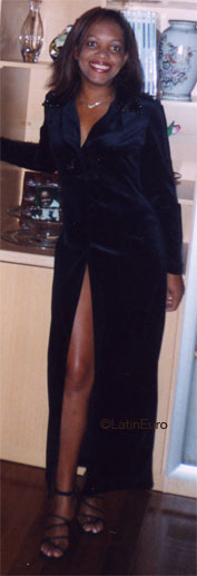 Date this tall Brazil girl Neide from CAMPINAS B7441
