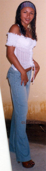 Date this georgeous Brazil girl Ana from FORTALEZA B7497