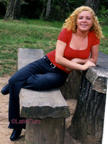 Date this lovely Brazil girl Adriana from SAO JOSE DOS CAMPOS B7605