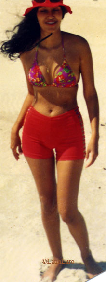 Date this fun Brazil girl Simone from PORTO VELHO B7885