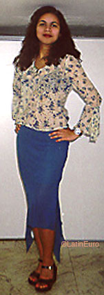 Date this pretty Brazil girl Elania from ITABORAI B7918