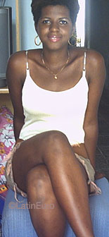 Date this voluptuous Brazil girl Cristina from RIO DE JANEIRO B8325