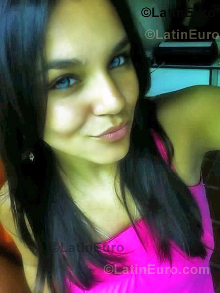 Date this stunning Brazil girl Juliana from Porto Alegre B838