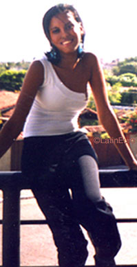 Date this happy Brazil girl Kristiane from MOREIRA B8419