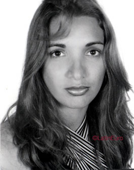 Date this sultry Brazil girl Click from PORTEIRINHA B8469