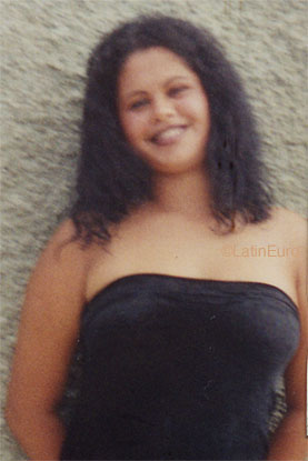 Date this pretty Brazil girl Jucimara from SANTO ANTONIO B8530