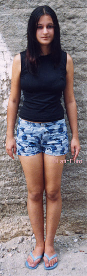 Date this cute Brazil girl Greice from SANTO ANTONIO B8565