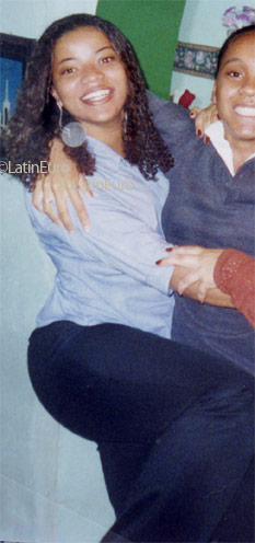 Date this nice looking Brazil girl Adelaine from CONTAGEM B8739