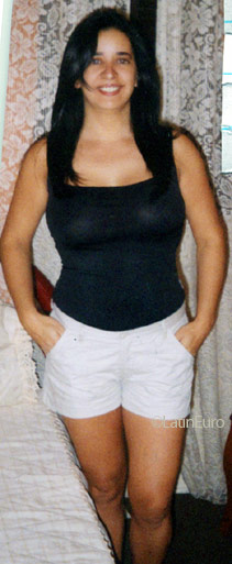 Date this stunning Brazil girl Erika from SAO PAULO B8746