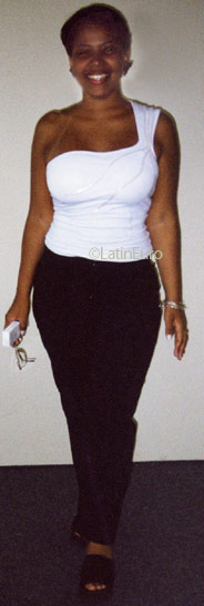 Date this voluptuous Brazil girl Cristiane from SAO PAULO B8764