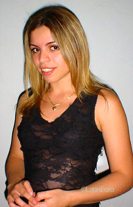 Date this nice looking Brazil girl Adriana from CAMPINAS B8787
