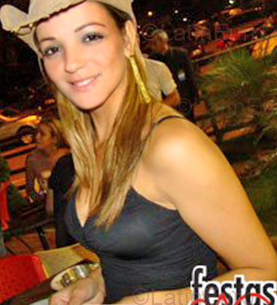 Date this cute Brazil girl Gleice from Planatina B939