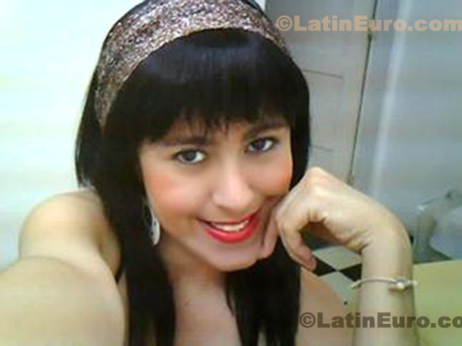 Date this exotic Colombia girl Susan from Barranquilla C8204