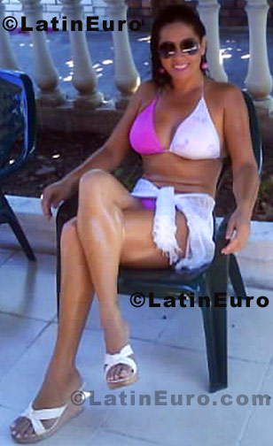 Date this passionate Colombia girl Ana from Girardot C8498