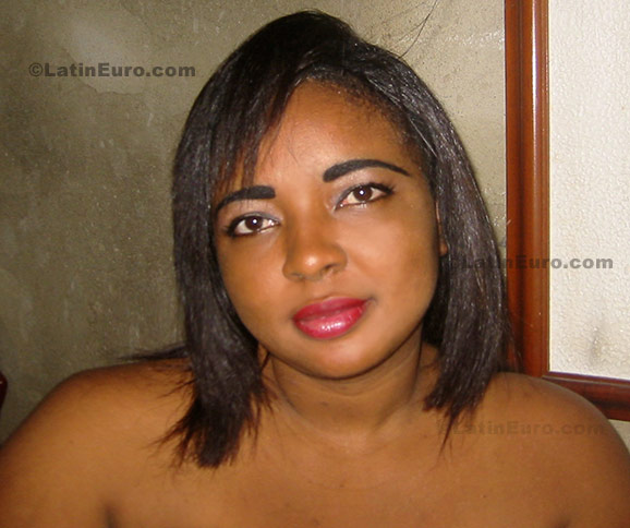 Date this young Colombia girl Darling from  C8605
