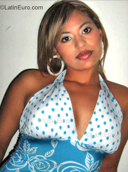 Date this lovely Colombia girl Sandra from Valledupar C9065