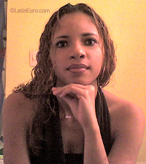 Date this passionate Colombia girl Jessica from Buenaventura C9126